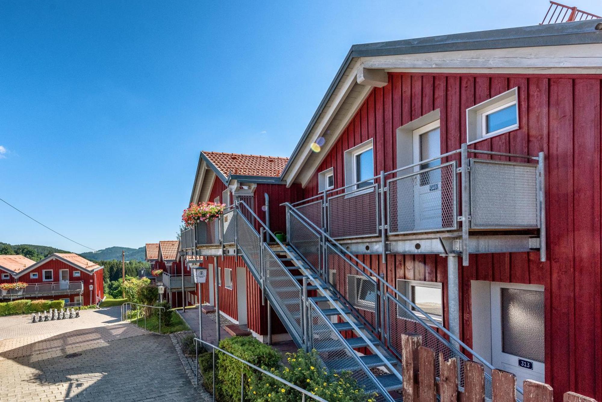 Village Hotel Bayerischer Wald ノイキルヒェン エクステリア 写真