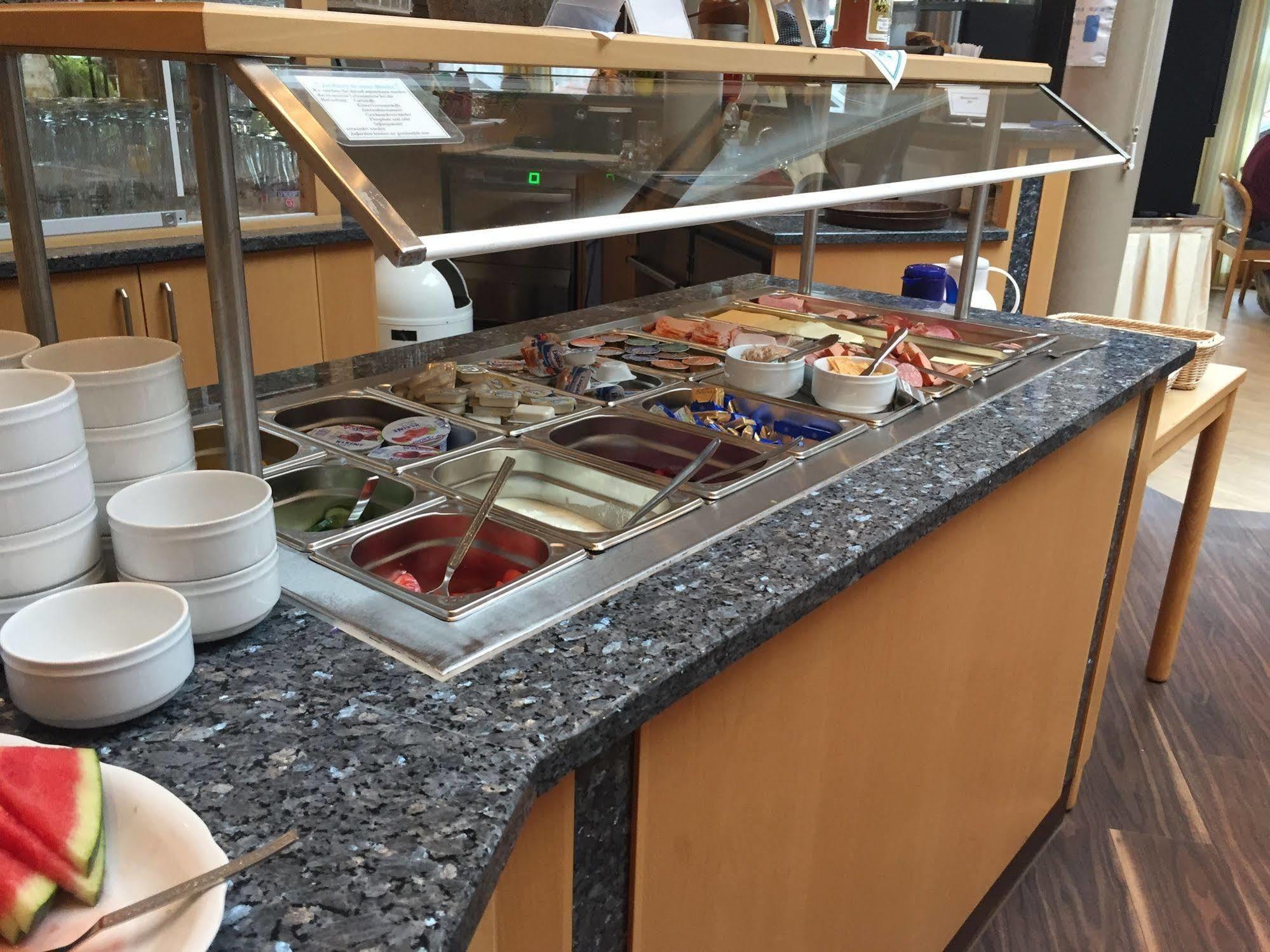 Village Hotel Bayerischer Wald ノイキルヒェン エクステリア 写真