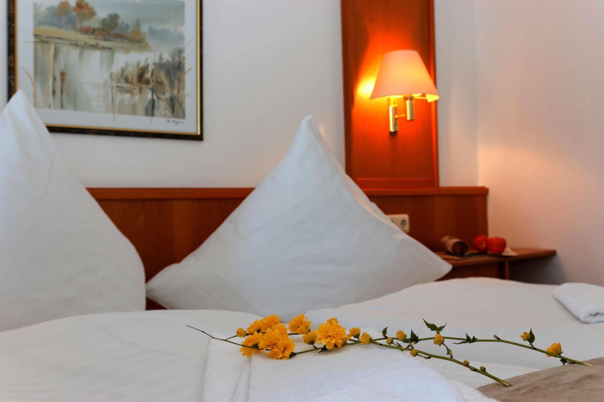 Village Hotel Bayerischer Wald ノイキルヒェン エクステリア 写真