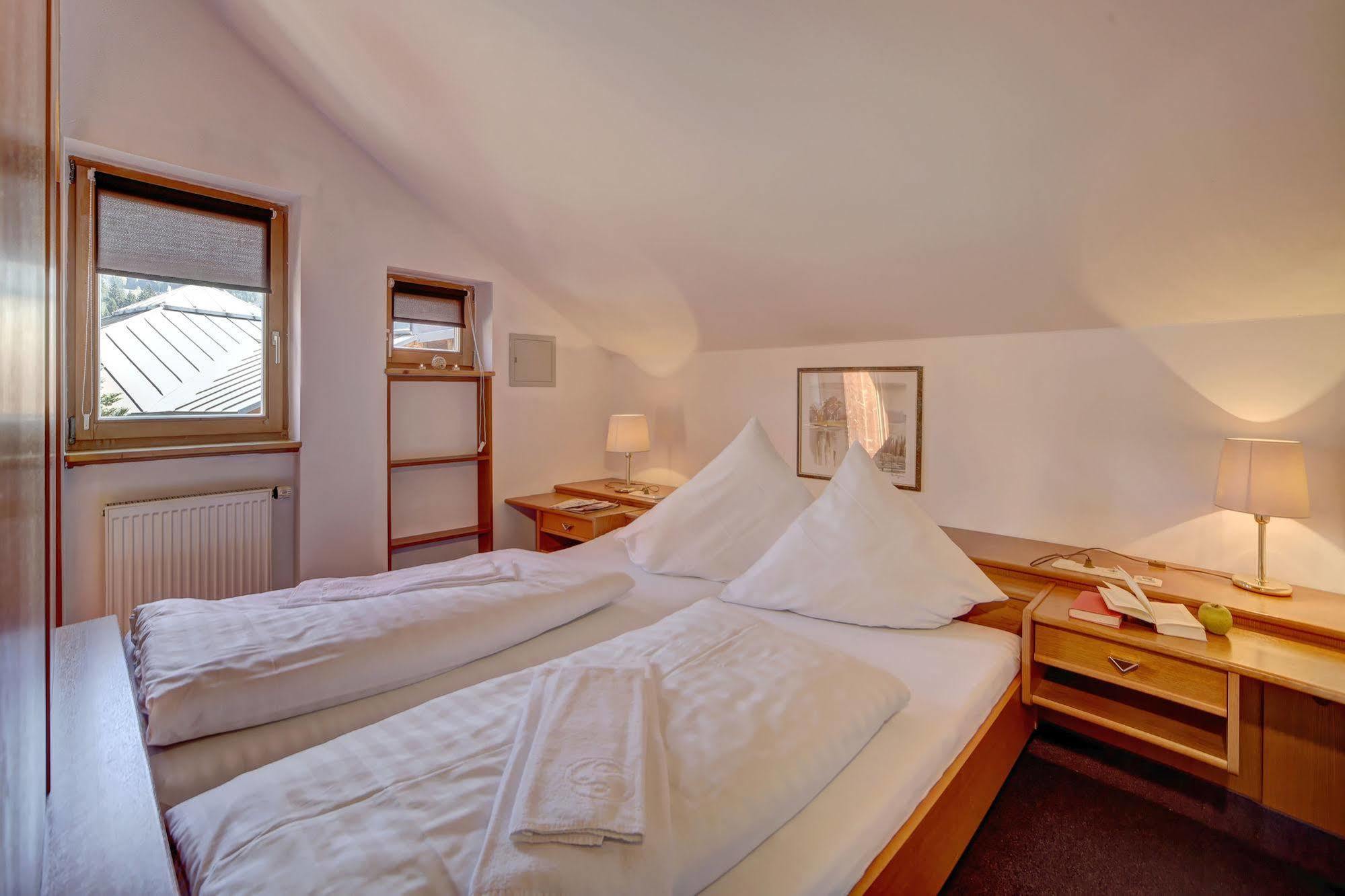 Village Hotel Bayerischer Wald ノイキルヒェン エクステリア 写真