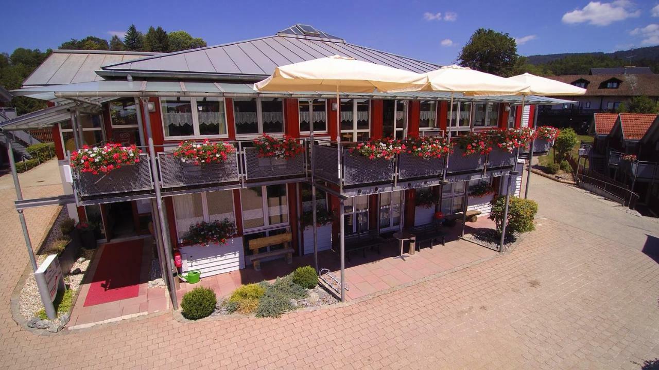 Village Hotel Bayerischer Wald ノイキルヒェン エクステリア 写真